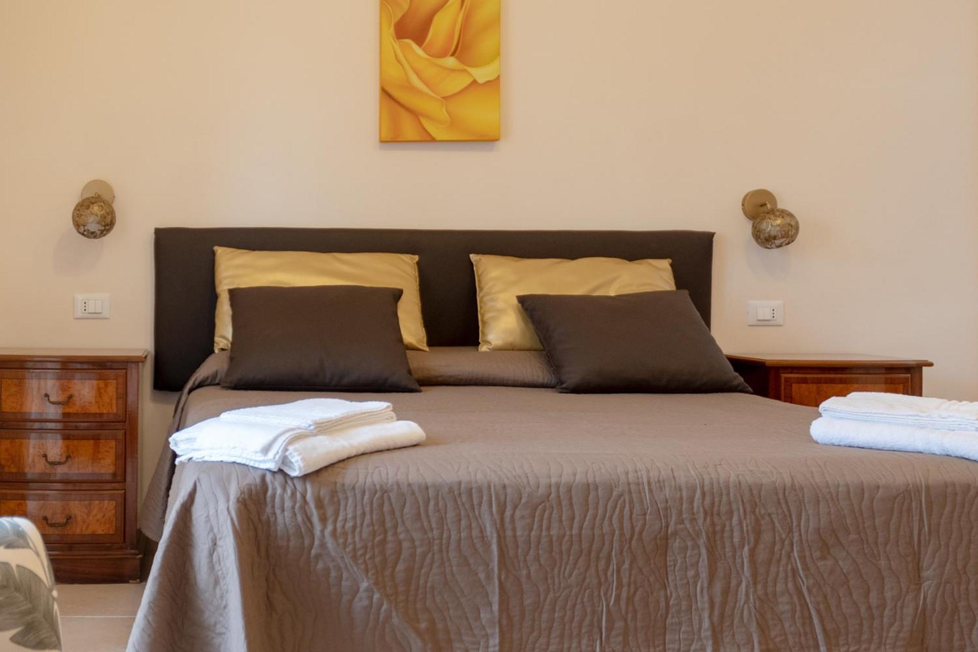I Lecci Guesthouse San Felice Circeo Bagian luar foto